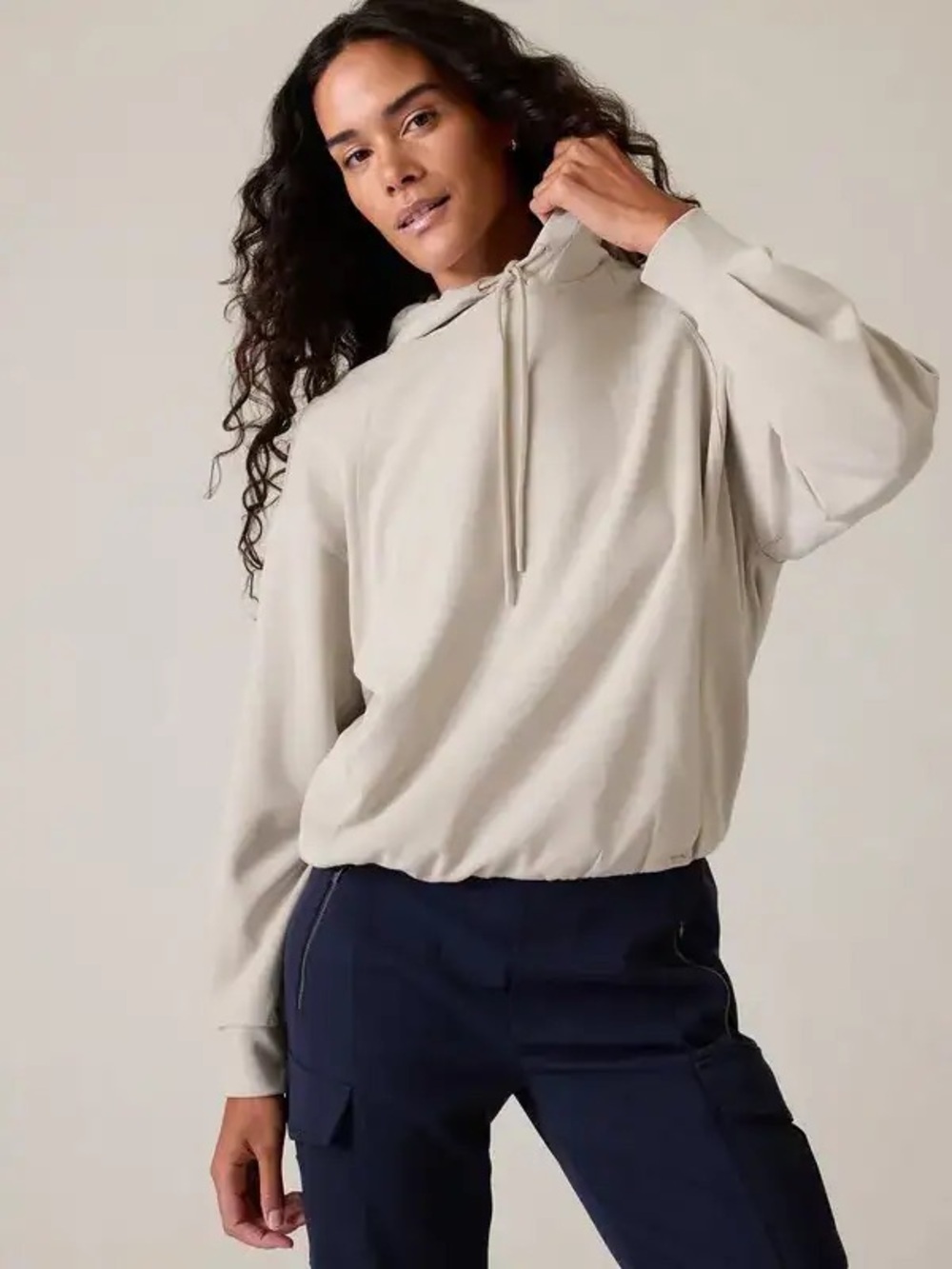 Athleta Women’s Seasoft Bubble Hem Hoodie Size Small Abalone Taupe Workout Gym